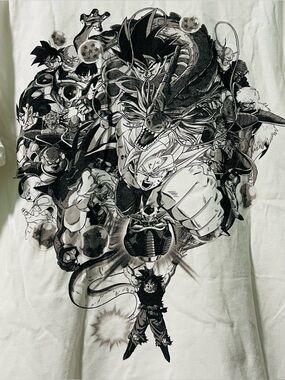 Uniqlo UT x DragonBall Z collab T-Shirt Size Medium White Pocket Logo Tee Anime